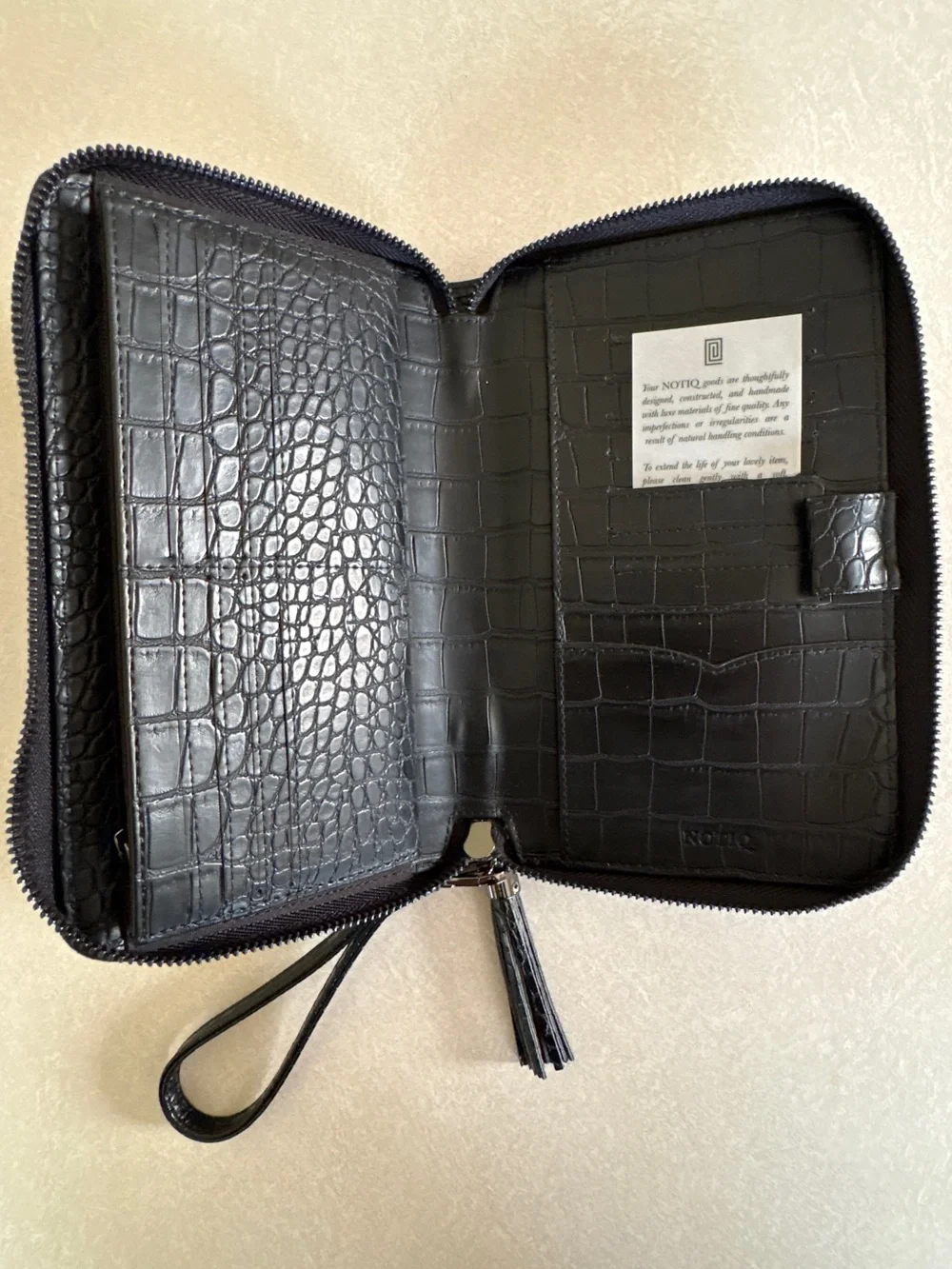 NOTIQ Compact Zip Wallet-Black Croco